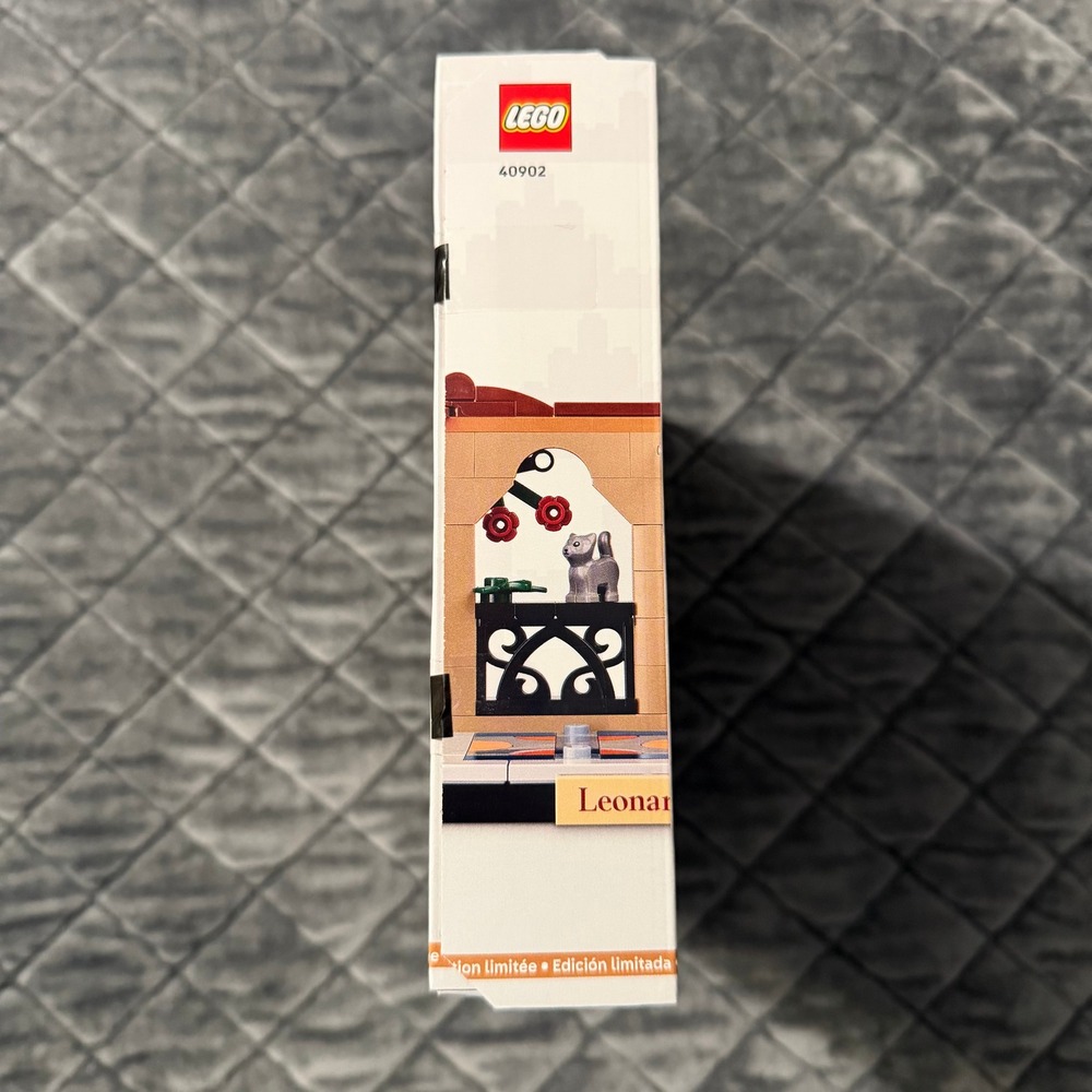 LEGO #40902 Tribute to Leonardo da Vinci GWP Limited Edition Building Set NEW - Picture 4 of 11